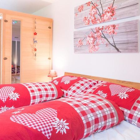 Casa Sur Plaun - 3.5 Zimmerwohnung Sagogn Esterno foto