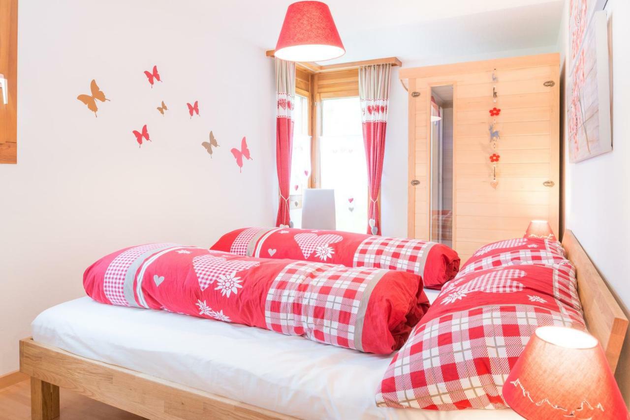 Casa Sur Plaun - 3.5 Zimmerwohnung Sagogn Esterno foto