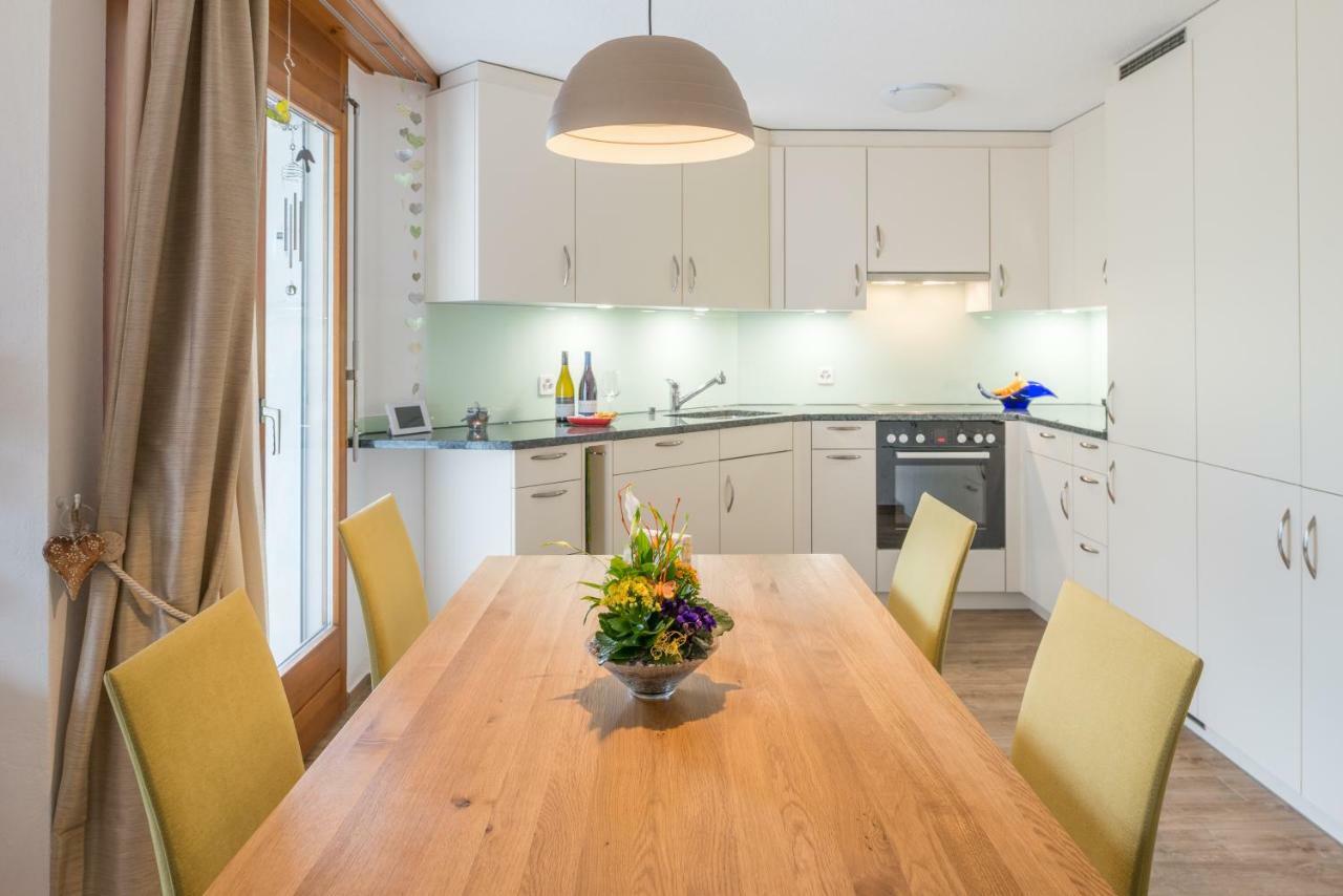 Casa Sur Plaun - 3.5 Zimmerwohnung Sagogn Esterno foto